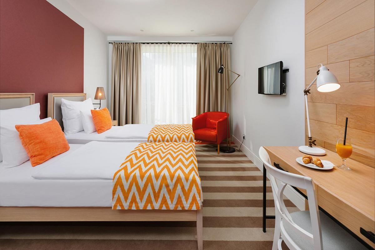 Amalie Bed And Breakfast & Apartments โอเดนเซ ภายนอก รูปภาพ