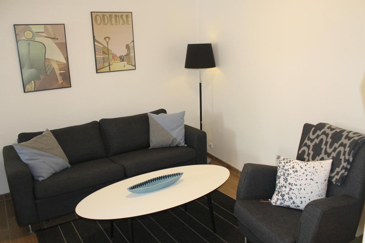 Amalie Bed And Breakfast & Apartments โอเดนเซ ภายนอก รูปภาพ