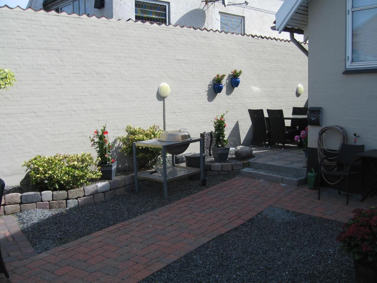 Amalie Bed And Breakfast & Apartments โอเดนเซ ภายนอก รูปภาพ