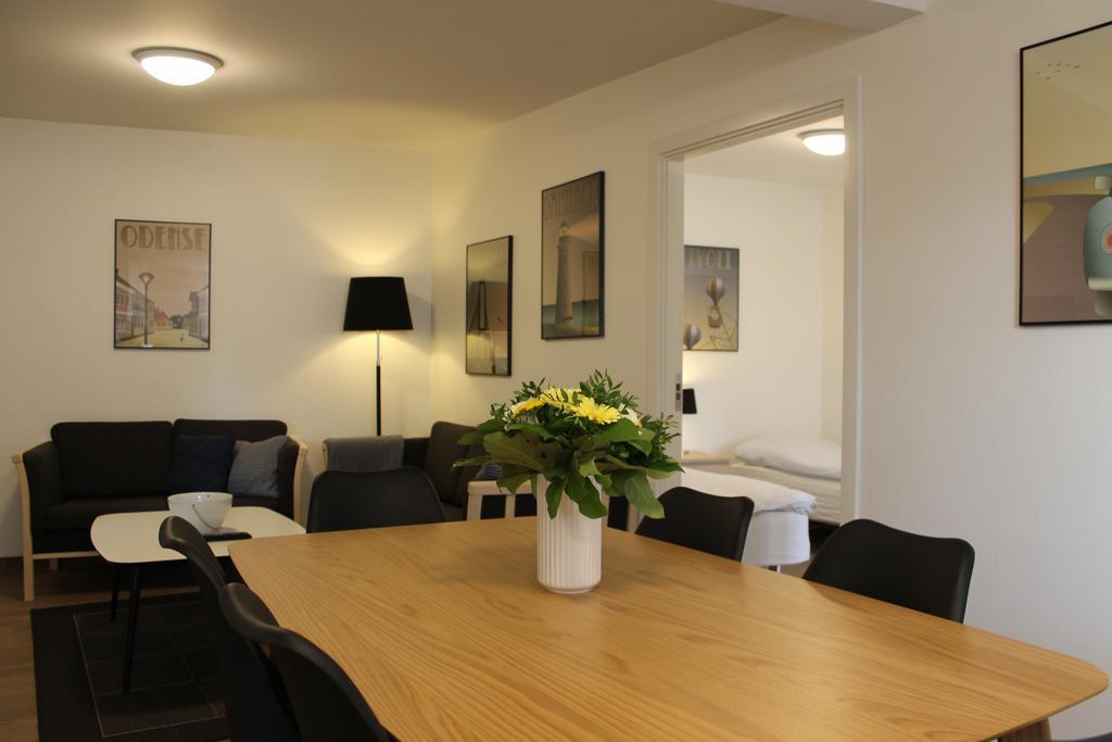 Amalie Bed And Breakfast & Apartments โอเดนเซ ภายนอก รูปภาพ