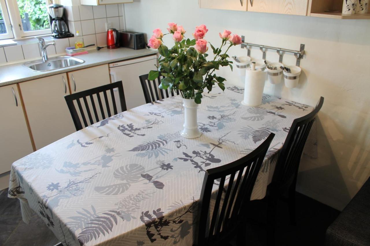 Amalie Bed And Breakfast & Apartments โอเดนเซ ภายนอก รูปภาพ